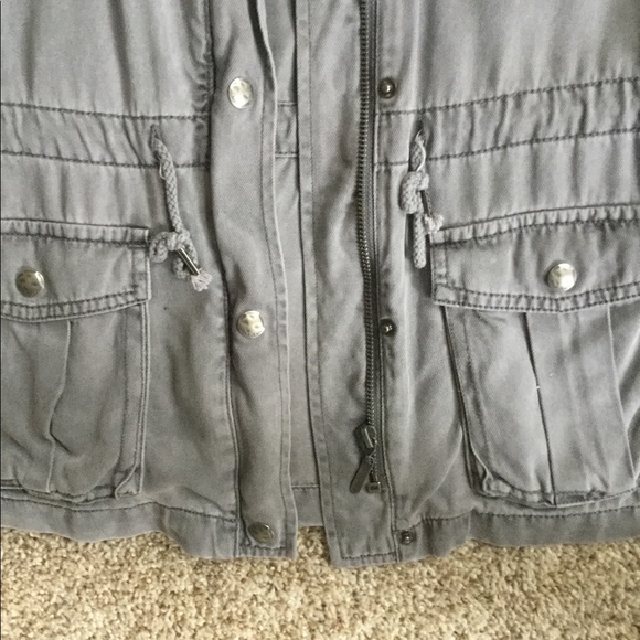 Max Jeans Gray Utility Vest size XS - Picture 4 of 5